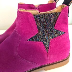Mini Boden Kid's Pink Suede Star Chelsea Boots Size US 4 Euro 36
